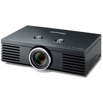 מקרן Panasonic PTAE4000U