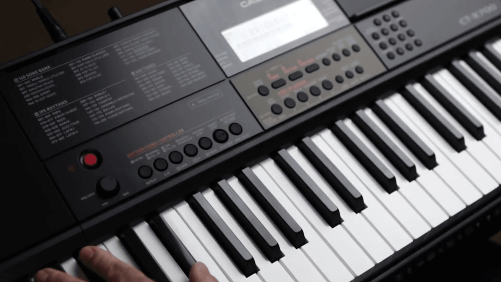 אורגנית CTX700 Casio — תמונה 4