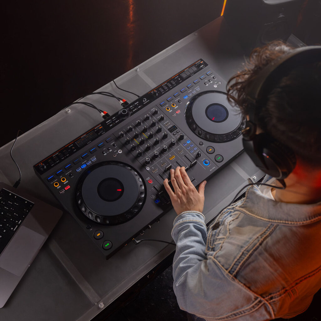 קונטרולר DJ די ג’יי פיוניר Pioneer DDJ-GRV6 — תמונה 6
