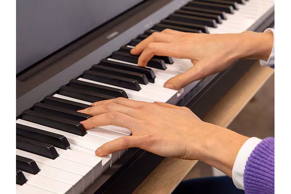 פסנתר חשמלי ימאהה Yamaha P-145 — תמונה 7