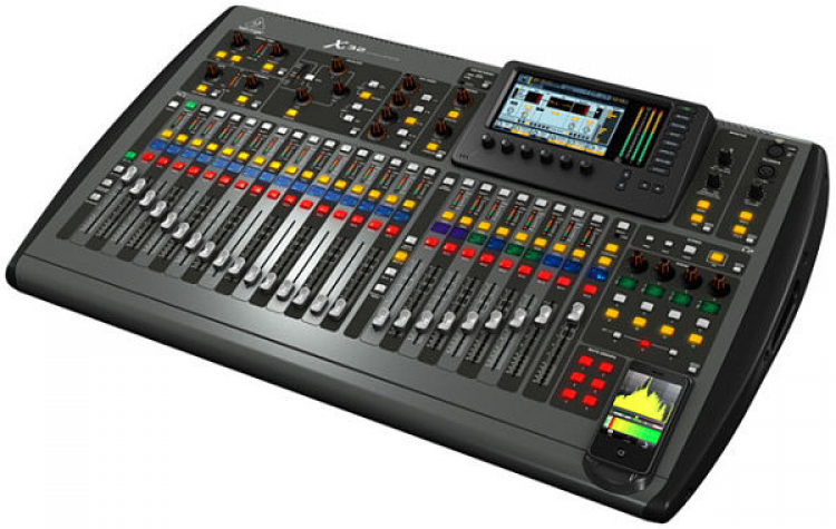 מיקסר דיגיטלי BEHRINGER X32