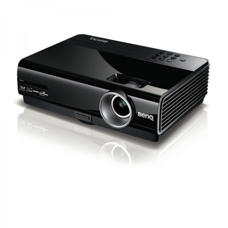 מקרן BenQ MP670 - BenQ