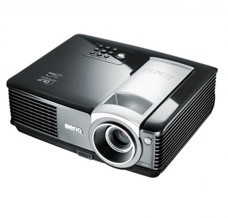 מקרן BenQ MP522