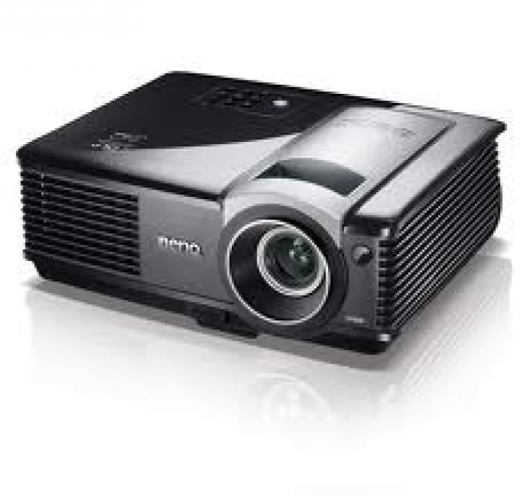 מקרן BenQ MP525P